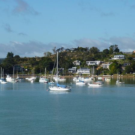 Opua Boutique Seaview Motel Экстерьер фото